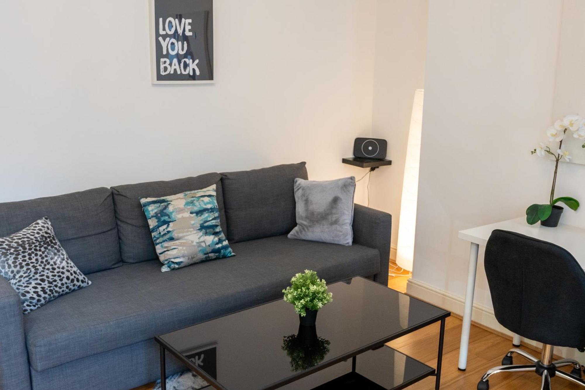 Covent Garden City Escape Flat Лондон Экстерьер фото